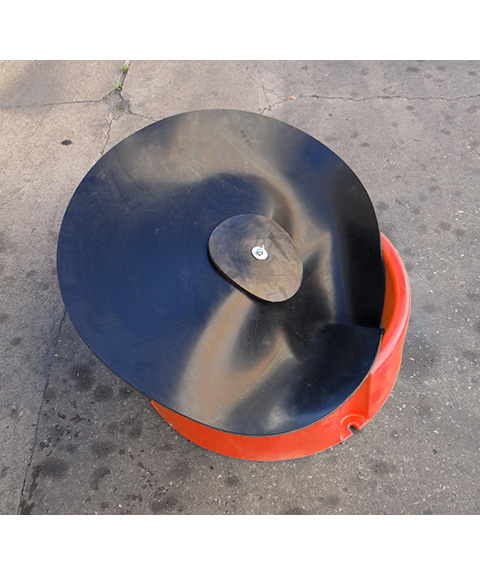 Horse Mineral Feeder